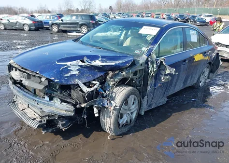 2015 Subaru Legacy 2.5I z USA, uszkodzony, nr VIN 4S3BNAA62F3018221